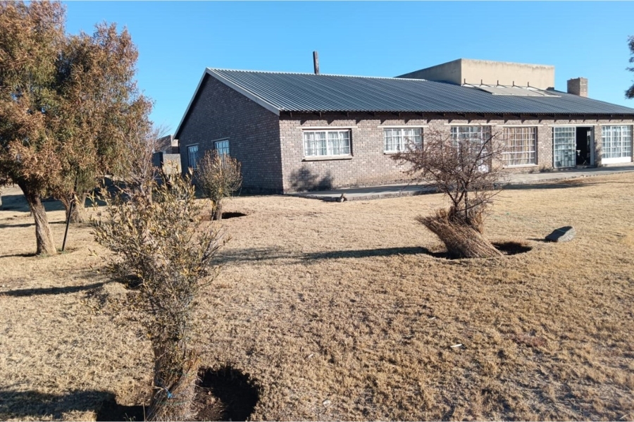4 Bedroom Property for Sale in Oranjeville Free State